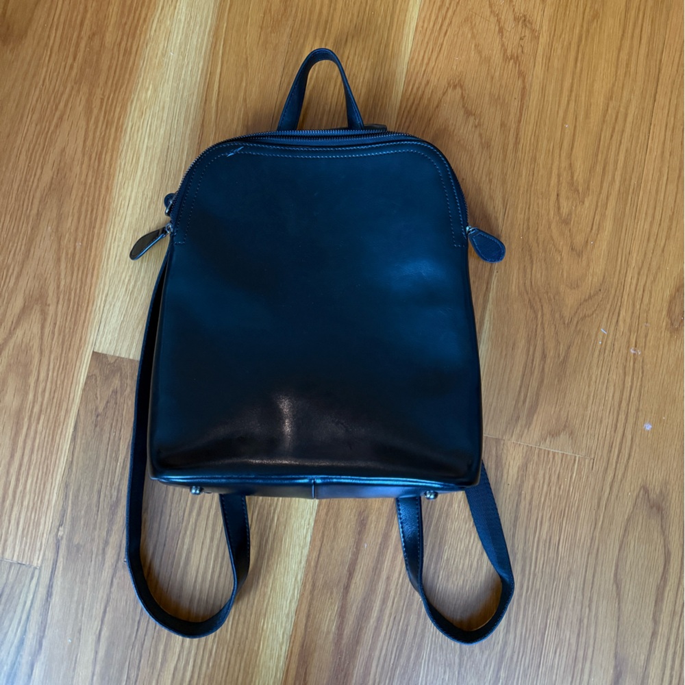 Convertible backpack / purse